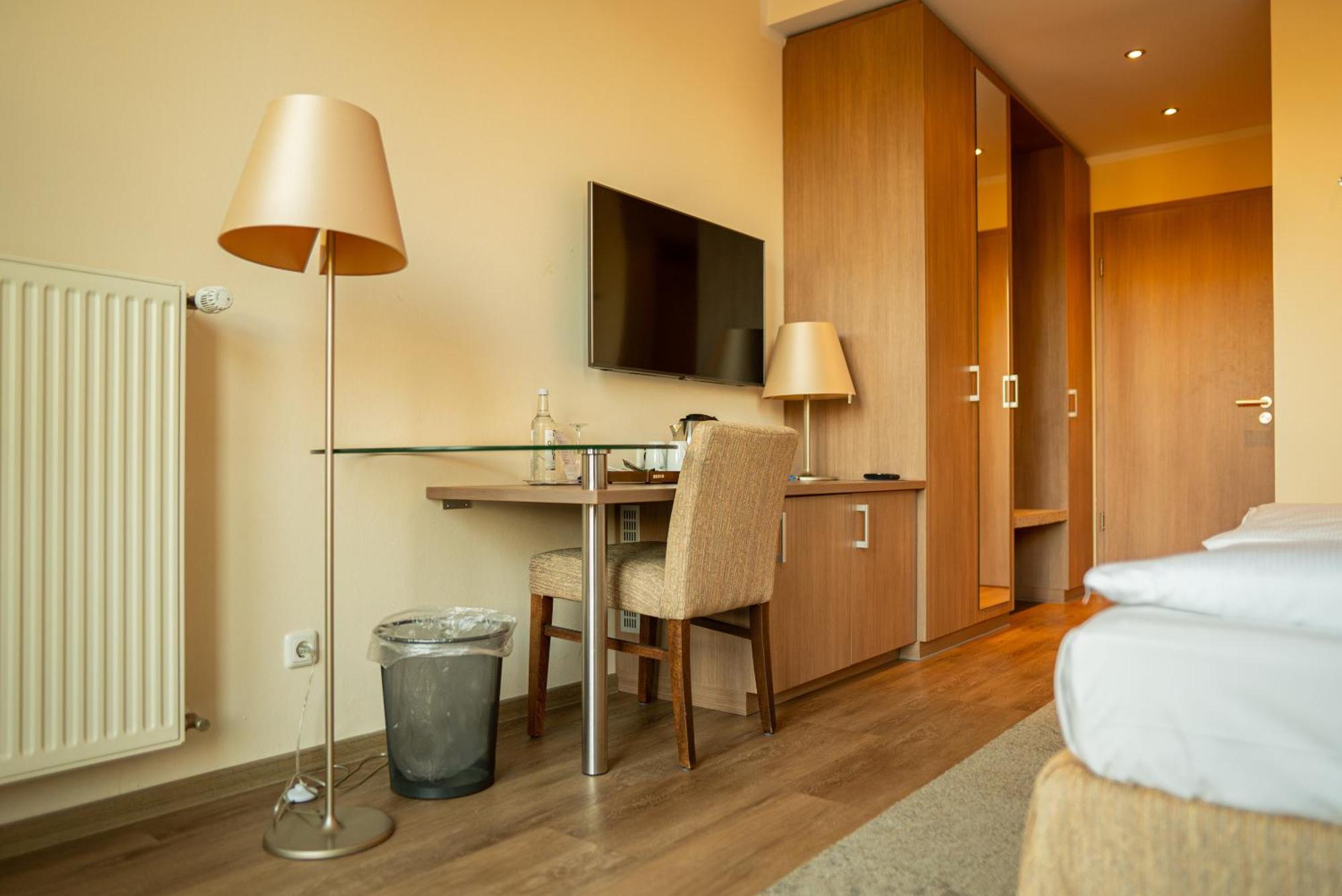 Hotel Seeblick Thülsfeld Exteriör bild